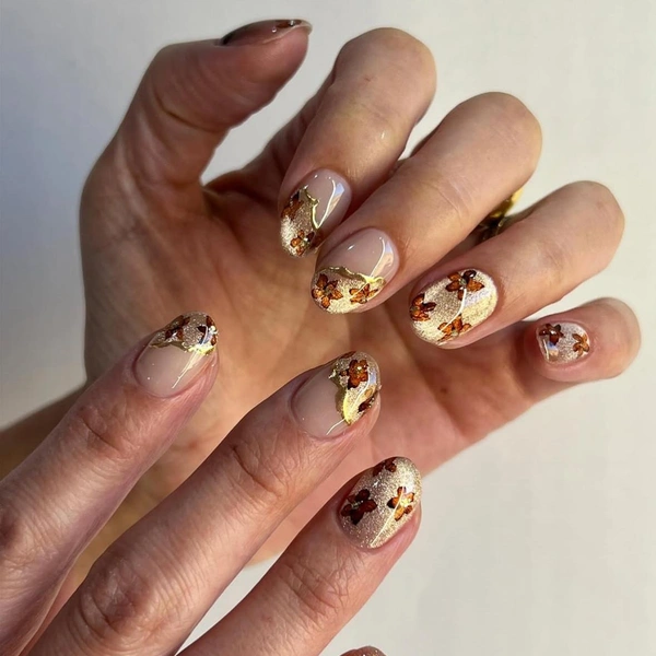 денежный маникюр, денежный маникюр 2025, денежный маникюр 2025 какой цвет, денежный цвет маникюра, денежный цвет маникюра на декабрь, какой денежный цвет маникюра, денежный маникюр на декабрь, денежный маникюр на декабрь 2025 | Источник: Социальные сети