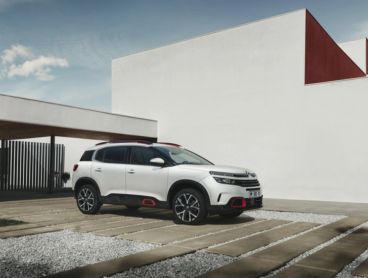 Четыре причины влюбиться в Citroen C5 Aircross