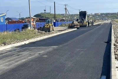 На трассе Южно-Курильск — Отрада уложено 2,2 км асфальта