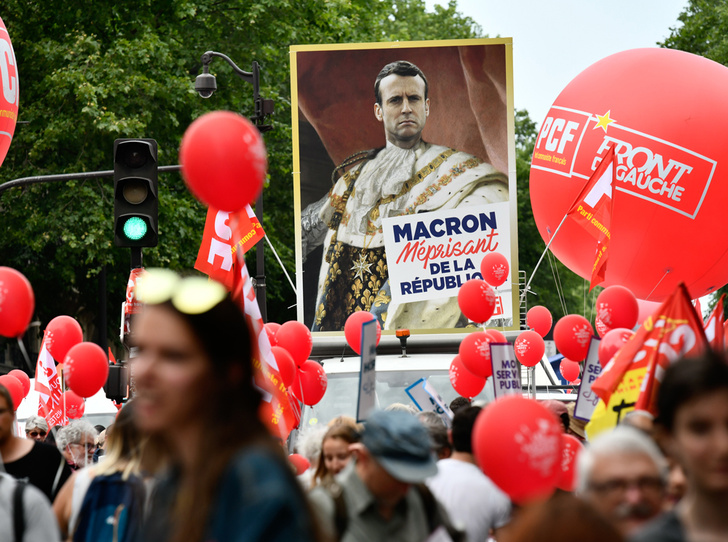 «Король Эммануэль»: почему французы думают, что Макрон восстанавливает монархию