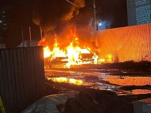 Сгорели до приезда пожарных | Источник: БашДТП / телеграм-канал