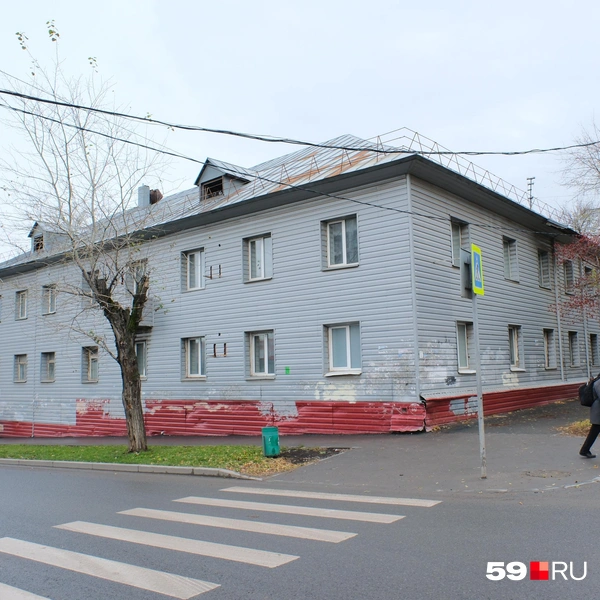 Здание кожно-венерологического диспансера тоже планируют снести | Источник: Тимофей Калмаков / 59.RU