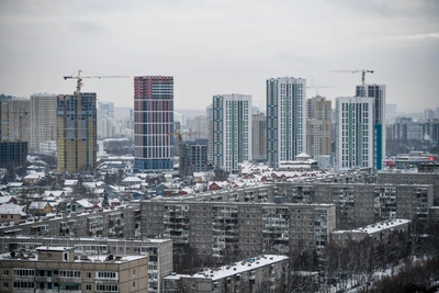 Жильцам домов в Екатеринбурге придется платить за свет напрямую