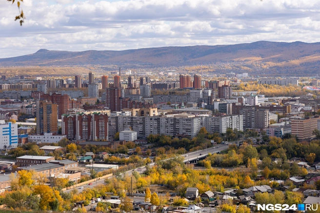 Золотую осень в Красноярске на выходных потеснят дождь и мокрый снег | Источник: Артем Ленц / NGS24.RU
