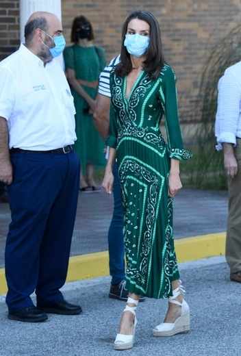 Королева Летиция в Наварре | marieclaire.ru