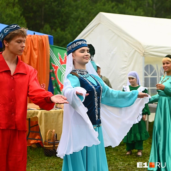 В этом году по всему миру прошло около четырех тысяч Сабантуев. В Свердловской области было 23 праздничных площадки. | Источник: Максим Воробьев / E1.RU