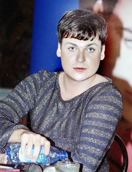 Певец Юлиан | woman.ru