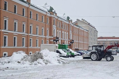 В Петербурге оштрафовали за плохую уборку снега