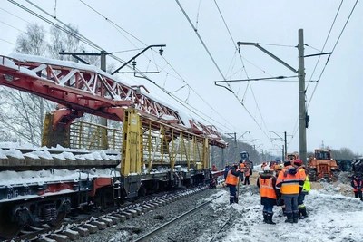 Движение по Транссибу восстановлено, но электрички опаздывают
