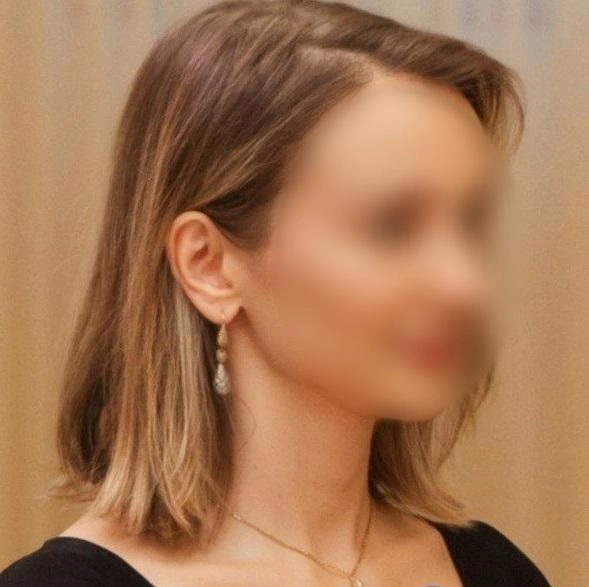 33-летняя Алина стала второй женой Алексея Скляра | Источник: соцсети Алины М. 