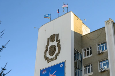 Глава Якутии начал отбор мэра Якутска