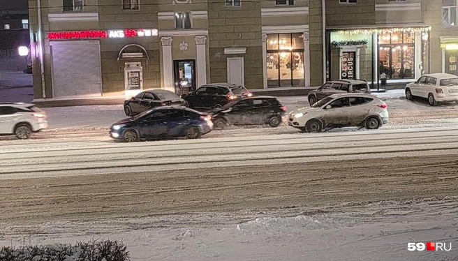 Дороги завалены снегом | Источник: читательница 59.RU