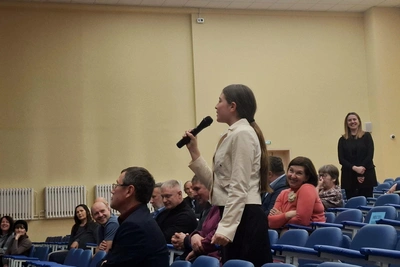 Красноярка хочет получить паспорт из рук президента