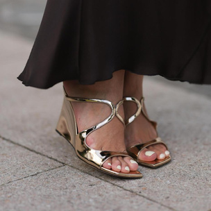 Самые модные босоножки и сандалии на лето 2024 — полный гид по трендам