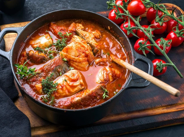 Русская кухня по-новому: рецепт ароматной ухи, которая никого не оставит равнодушным