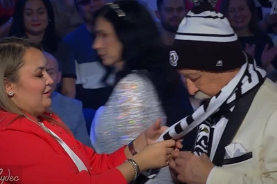 Chelyabinsk Midwife Appears on TV Show 'Pole Chudes'