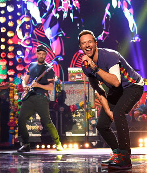 Samsung проведет прямую трансляцию концерта Coldplay в виртуальной реальности