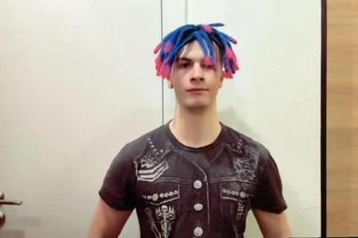 Танцы под «Матушку» на концерте Ивана Золо в Волгограде