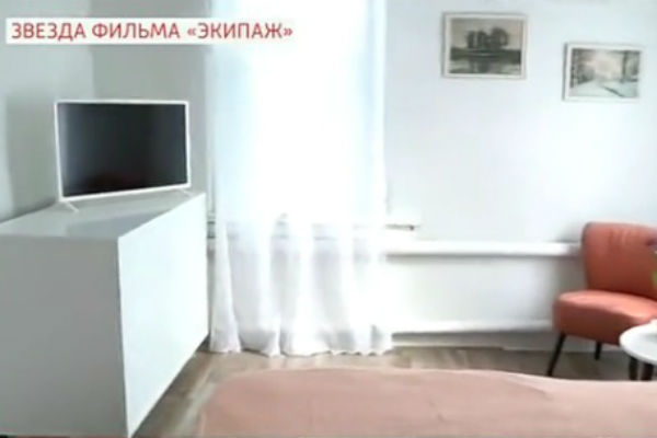 Дорогая мебель и натяжные потолки: новый ремонт в доме Ирины Акуловой