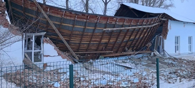 Занятия в школе в последние два месяца не вели | Источник: «Типичная Колывань» / «ВКонтакте»