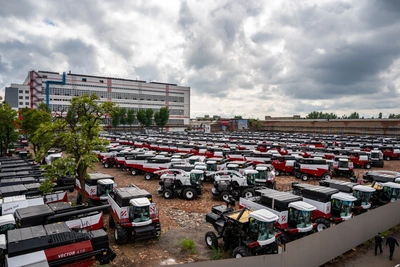 Глава «СовЭкон»: донские аграрии не обновят технику к 2026 году