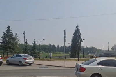 Густой дым накрыл Омск: что горит и опасно ли это