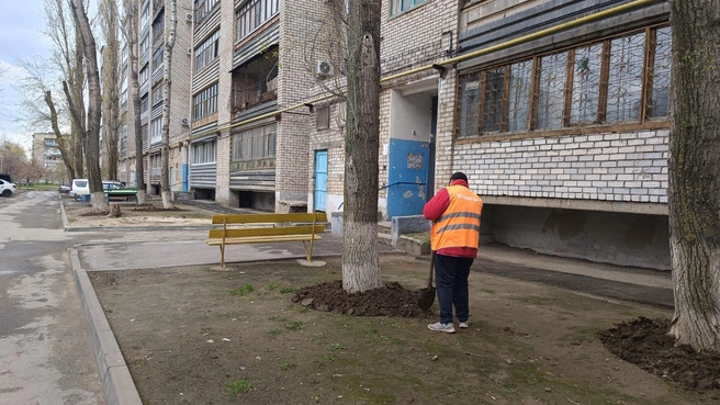 Дворы приводят в порядок | Источник: УК ООО&nbsp;«Новый дом»