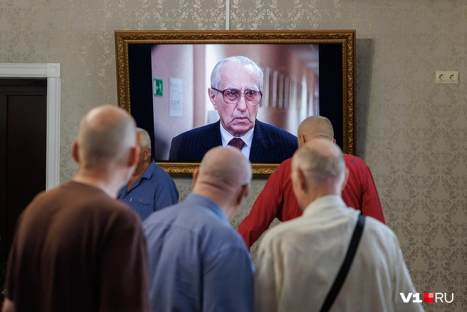 Олега Болотина похоронили на кладбище Кировского района | Источник: Алексей Волхонский / V1.RU