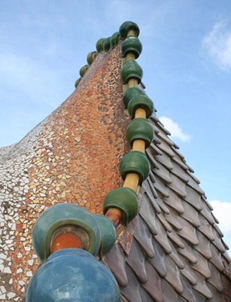 Антонио Гауди. Casa Batllo, фрагмент крыши