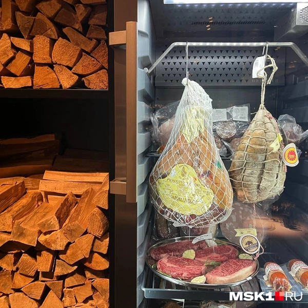 Запасы мяса | Источник: Дмитрий Грозный / FONTANKA.RU