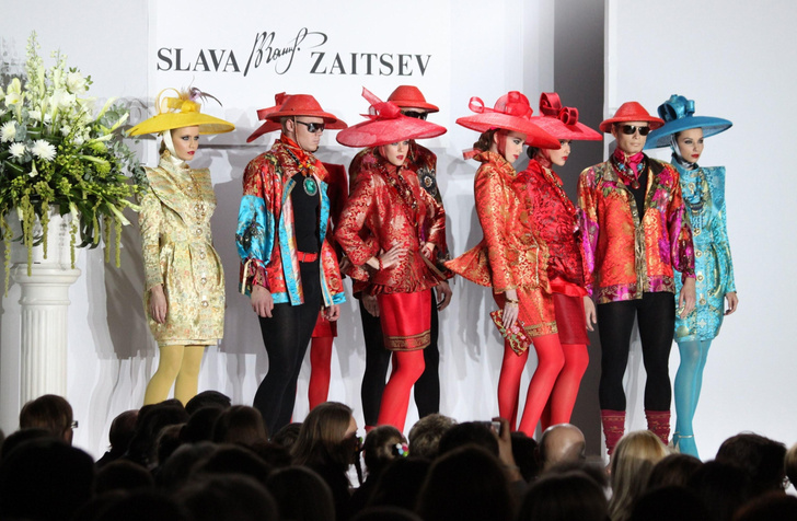 «Красный Диор»: самые роскошные модные творения Вячеслава Зайцева, которые навсегда войдут в историю
