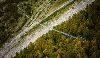 В Швейцарии построили самый длинный пешеходный мост