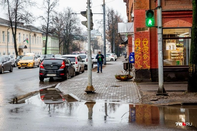 Ярославль сложно назвать удобным городом для людей с ограниченными возможностями | Источник: Александра Савельева