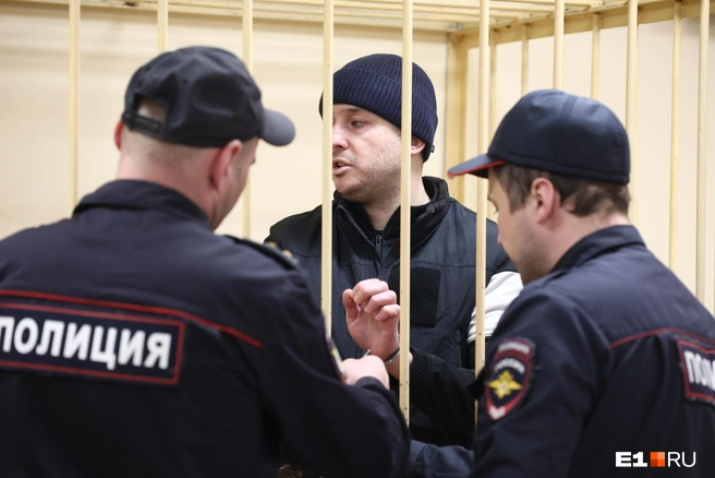 Хисамов попросил маму не переживать | Источник: Владислав Лоншаков / Е1.RU