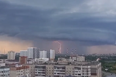 Тепло и грозы: погода в Тюменской области на выходные