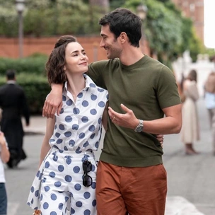 Трагедия на съемках «Эмили в Париже»: на съемках пятого сезона в Венеции умер ключевой участник съемочной группы