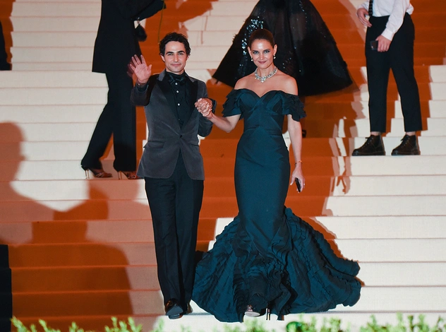 Не смогли: звезды, не осилившие дресс-код MET Gala 2017