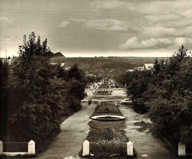 Орджоникидзевскому району предрекали лучшее будущее. Может, оно еще наступит? | Источник: pastvu.com