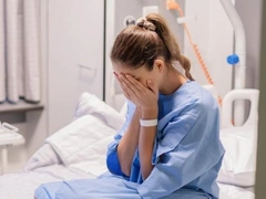 Туристку избил мужчина в пятизвездочном отеле Грузии — за то, что она говорила по-русски