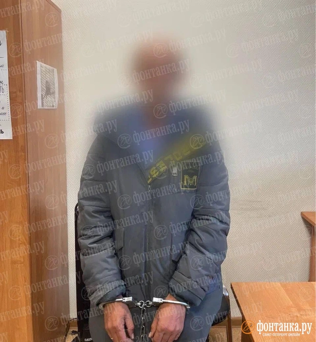 Полицейские задержали 65-летнего мужчину, потрогавшего между ног несовершеннолетнюю в «Лондон Молле» | Источник: «Фонтанка.ру»