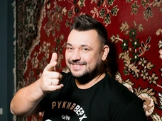 Сергей Жуков с размахом отметит день рождения собственного бара