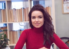 Ирена Понарошку показала первые шаги младшего сына