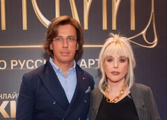 Алла Пугачева вступилась за Максима Галкина*: «Прошу Минюст зачислить меня в ряды иноагентов»