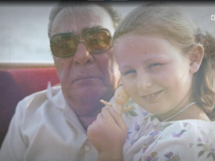 «Врачи завели ей сердце»: правнучка Брежнева пережила два инфаркта и вышла из психбольницы полной сил