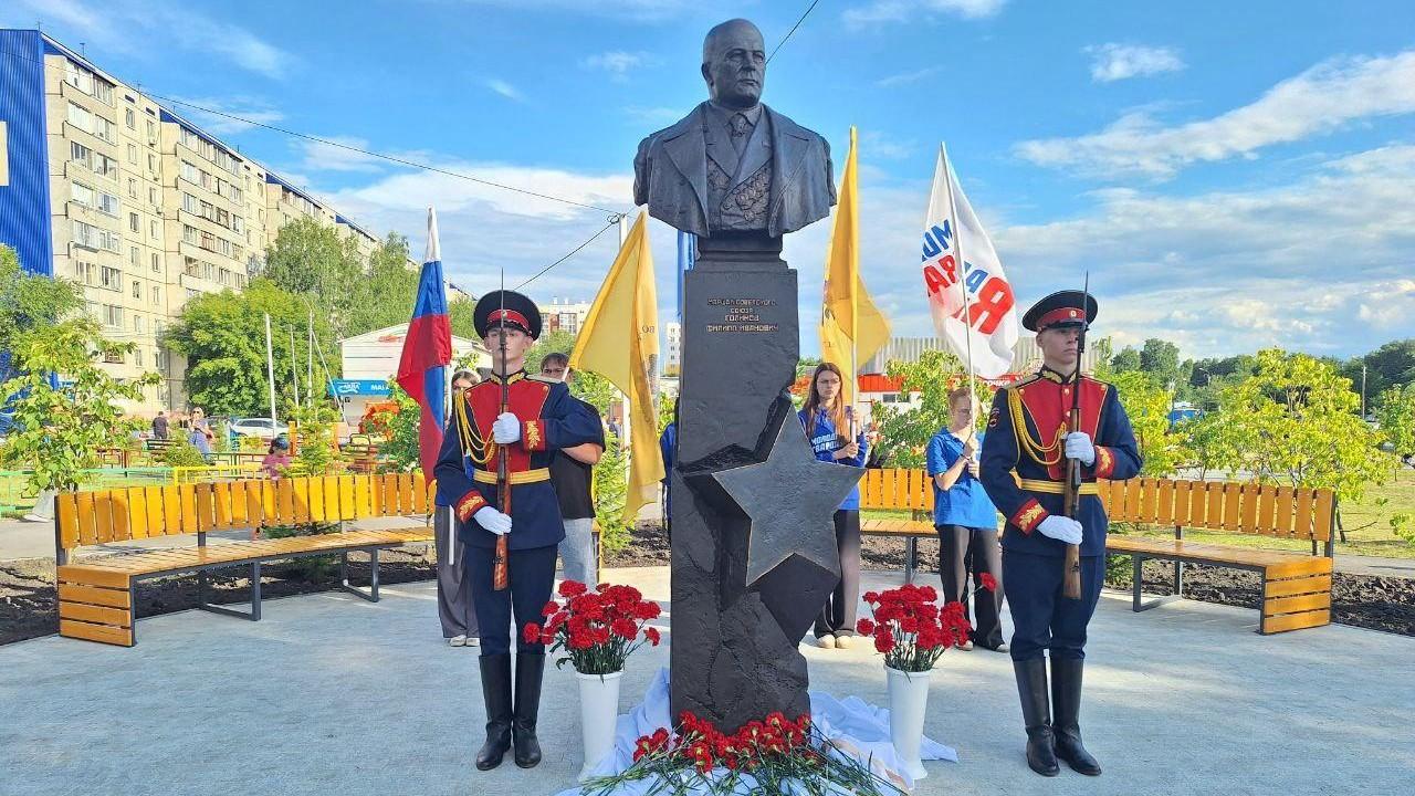 Памятник Голикову, бассейн «Аквамарин», ночная сирена и обманутые жители: дайджест событий Кургана