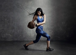 Кайли Дженнер в рекламной кампании Puma Fierce