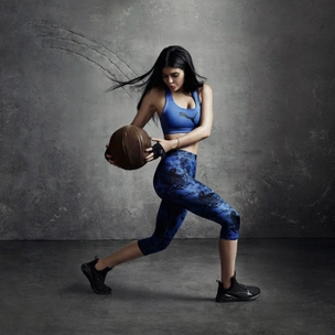 Кайли Дженнер в рекламной кампании Puma Fierce