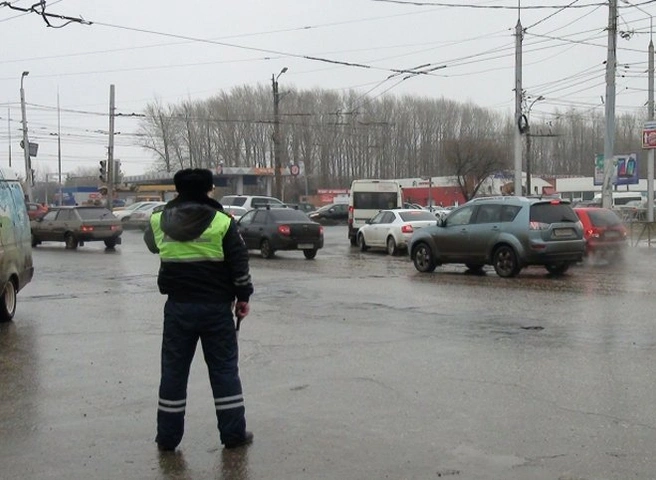 В Рязани прошли массовые проверки такси | ya62.ru