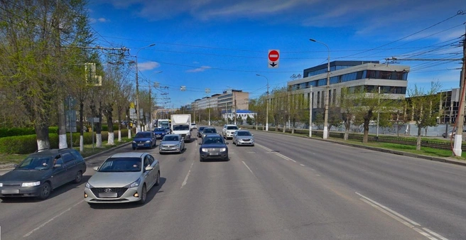 На проспекте предполагается высадить новые деревья, разбить газон и сделать поливочник | Источник: «Яндекс.Карты»