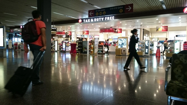 В Duty Free отовариваются только пассажиры 